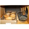 Image 1 : BOX OF WOODEN BOWLS