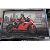 Image 1 : MARILYN ON BIKE #24193