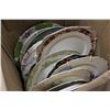 Image 1 : BOX OF COLLECTOR PLATES