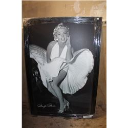 MARILYN #24193