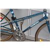 Image 2 : BLUE ROAD KING ROAD BIKE
