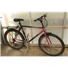 Image 1 : PINK BLACK GIANT BIKE