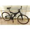 Image 1 : BLACK NO BRAND BIKE