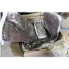 Image 1 : LARGE BOX OF BEDDING