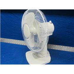12" oscillating fan 3 speed
