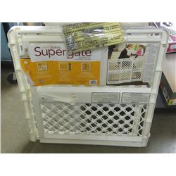Supergate / for rooms or top of stairs