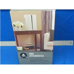 Hometrends Mini De Humidifier