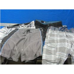 5 PAIR boys shorts size Med / 28-32 waist