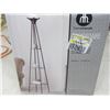 Image 1 : New Hometrends Floor lamp/ charcoal finish 69 1/2" high