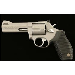 Taurus Tracker .44 Mag SN: IS142001