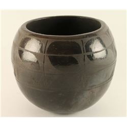 Santa Clara Blackware Pot