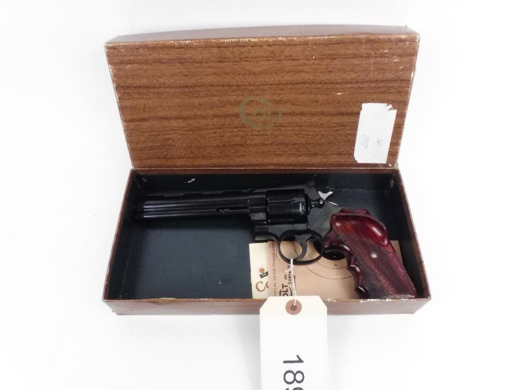 Rick Grimes Cot Python RESTRICTED. Colt Python Rick Grimes' Gun - GTA Guns and Gear Auctions Inc.