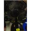 Image 1 : small black Table fan