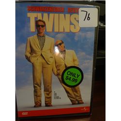 (NEW) Twins