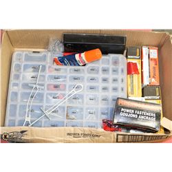 FLAT FULL OF HARDWARE INCL. REMINGTON