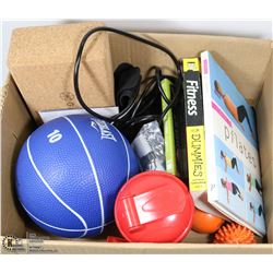 BOX FULL OF FITNESS & YOGA ITEMS INCL.