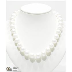 4) 14K YELLOW GOLD CLASP FRESHWATER PEARL NECKLACE