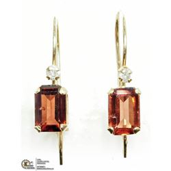 21) 10K YELLOW GOLD GARNET EARRINGS