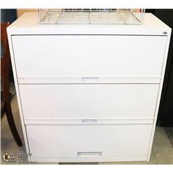 METAL 3 DRAWER FILING CABINET