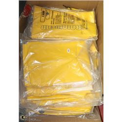 BOX OF SIZE L AND XL RAIN GEAR