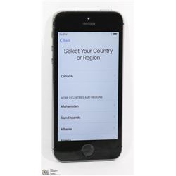 CARRIER UNLOCKED APPLE IPHONE 5S SPACE GRAY