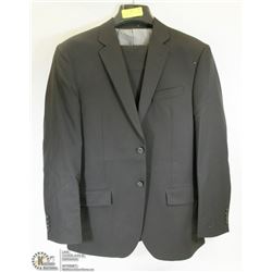 2PC BELLISSIMO BLACK PINSTRIPE SUIT SIZE 40R