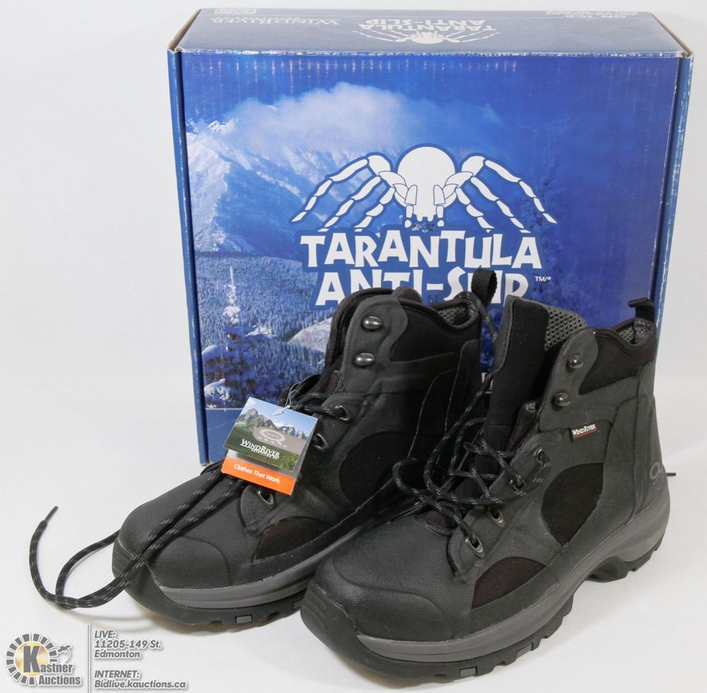 PAIR OF WINDRIVER TARANTULA ANTI SLIP BOOTS SIZE 11