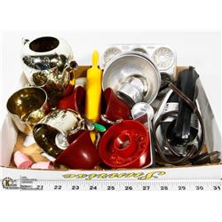 BOX OF VINTAGE TOY ACCESSORIES JAPAN