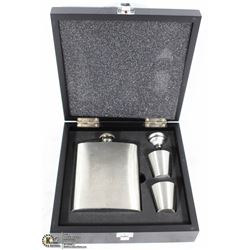 FLASK BOX SET IN CASE ENGRAVED ELEGANTLY WASTED