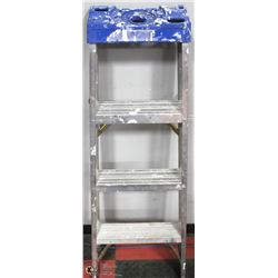 4 FOOT ALUMINUM STEP LADDER