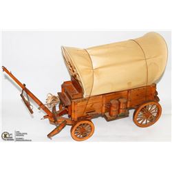 ESTATE VINTAGE PIONEER WAGON LAMP