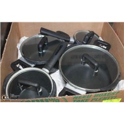 BOX W/8-PC STARFRIT CAST-ALUMINUM POTS