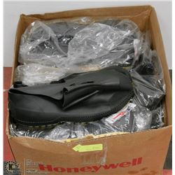 CASE OF OVERSHOES SIZE XL (14-15)