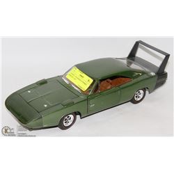 1:18 ERTL 1969 DODGE SUPERBEE HEMI DIE CAST