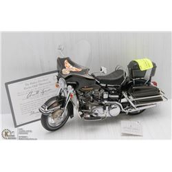 1:10 FRANKLIN MINT 1965 HARLEY ELECTRA GLIDE DIE