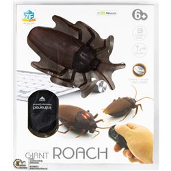 GIANT REMOTE CONTROL COCKROACH