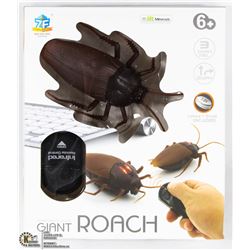 GIANT REMOTE CONTROL COCKROACH