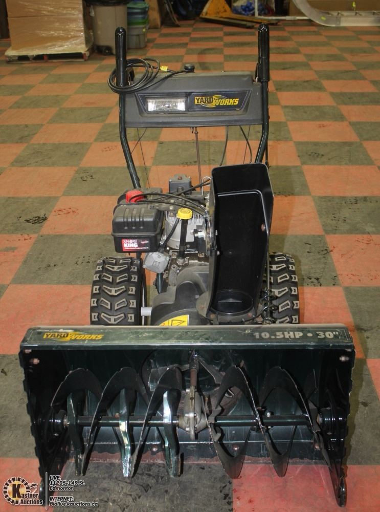 YARD WORKS SNOWBLOWER, 30" AND 10.5HP.