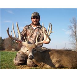 3 Day Indiana Whitetail Hunt for 1 Hunter and 1 Non-Hunter