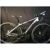 Image 1 : WHITE CANNONDALE LEFTY 20 SPEED FRONT SUSPENSION MOUNTAIN BIKE WITH FULL DISC BRAKES