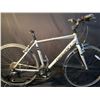Image 1 : GREY DEVINCI MILANO 21 SPEED ROAD BIKE