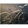 Image 1 : GREY GIANT 24 SPEED ROAD BIKE
