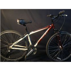 WHITE TREK 7100 21 SPEED FRONT SUSPENSION MOUNTAIN BIKE