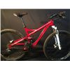Image 1 : RED DEVINCI ATLAS 20 SPEED FULL SUSPENSION MOUNTAIN BIKE WITH FULL DISC BRAKES
