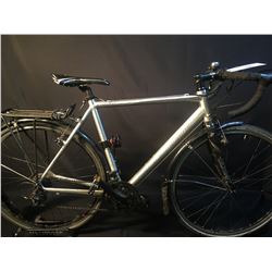 GREY CANNONDALE CAAD 8 20 SPEED ROAD BIKE