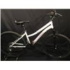 Image 1 : WHITE NAKAMURA INSPIRE 18 SPEED FRONT SUSPENSION MOUNTAIN BIKE
