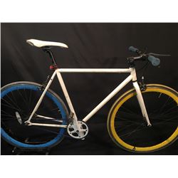 WHITE SINGLE SPEED ROAD BIKE