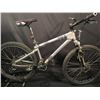 Image 1 : GREY KONA SCAB 8 SPEED FRONT SUSPENSION MOUNTAIN BIKE