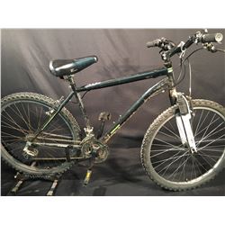 BLACK CCM 21 SPEED FRONT SUSPENSION MOUNTAIN BIKE
