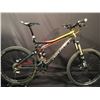 Image 1 : GREY DEVINCI DIXON CARBON 20 SPEED FULL SUSPENSION DOWNHILL MOUNTAIN BIKE WITH FULL HYDRAULIC DISC